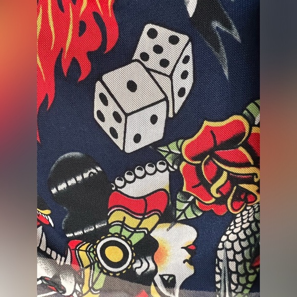 Bear Dance Crop Top Size L - Picture 3 of 6